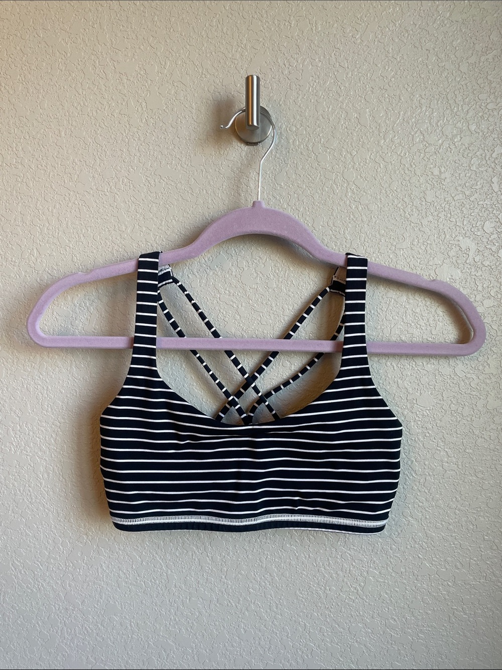 Lululemon Free to Be Sports Bra
